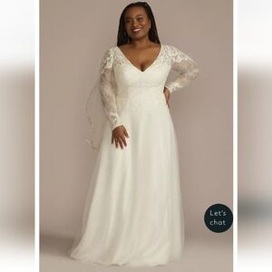 David's Bridal Elegant Lace Wedding Dress in White